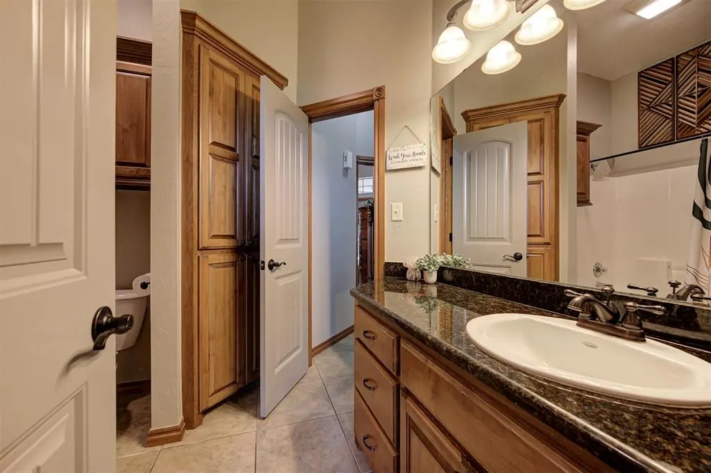Photo 27 — 6623 NE Watts Road, Elgin, OK 73538