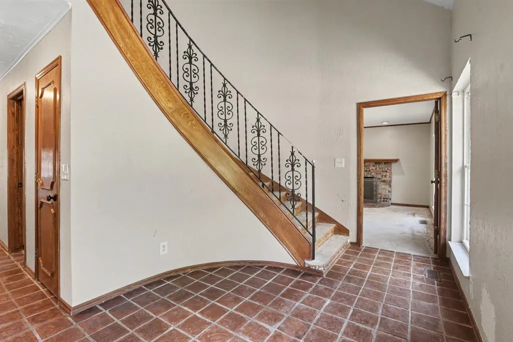 Photo 5 — 2724 Persimmon Creek Drive, Edmond, OK 73013