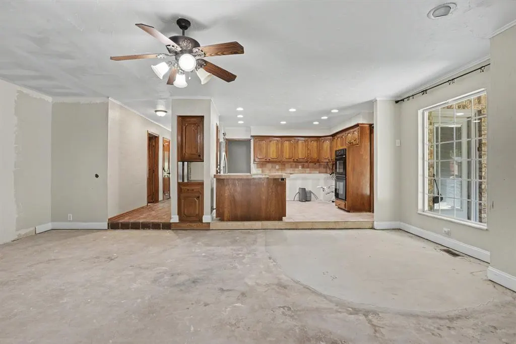 Photo 10 — 2724 Persimmon Creek Drive, Edmond, OK 73013