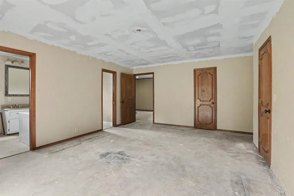Photo 19 — 2724 Persimmon Creek Drive, Edmond, OK 73013