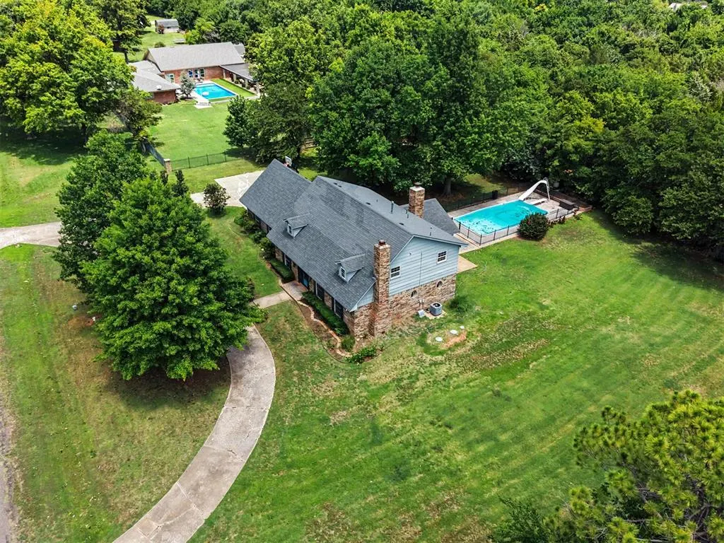 Photo 42 — 2724 Persimmon Creek Drive, Edmond, OK 73013
