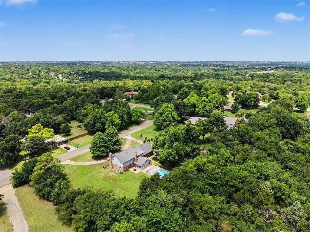Photo 44 — 2724 Persimmon Creek Drive, Edmond, OK 73013