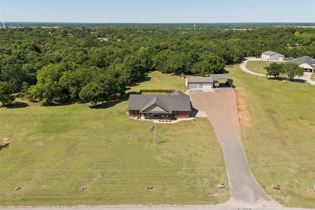 Photo 17 — 101 Fields Row, Pauls Valley, OK 73075