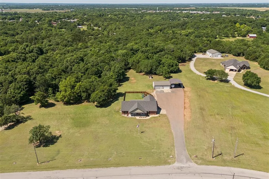 Photo 18 — 101 Fields Row, Pauls Valley, OK 73075