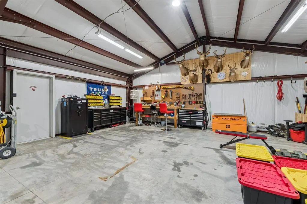 Photo 49 — 101 Fields Row, Pauls Valley, OK 73075