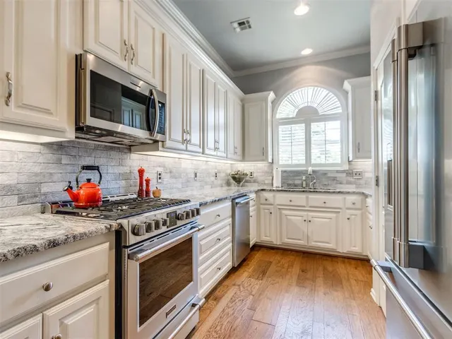 Photo 6 — 929 Heather Glen Terrace, Norman, OK 73072