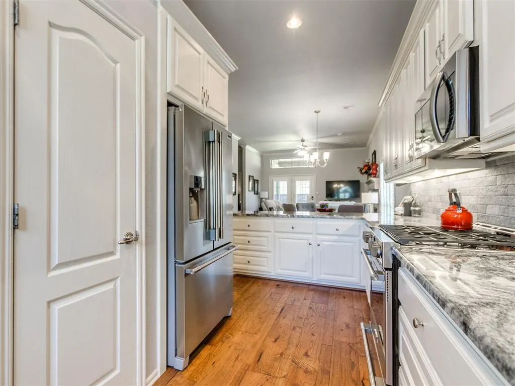 Photo 10 — 929 Heather Glen Terrace, Norman, OK 73072