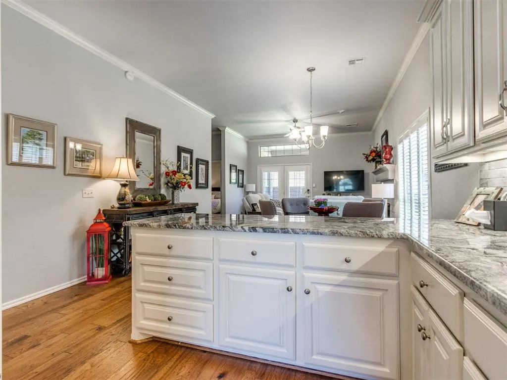 Photo 11 — 929 Heather Glen Terrace, Norman, OK 73072