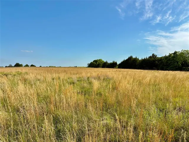 Photo 3 — SE 192nd Street, Wanette, OK 74878