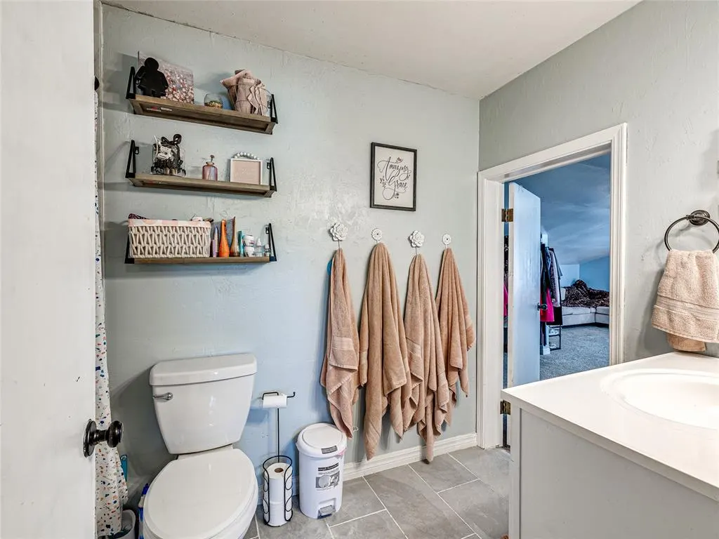 Photo 34 — 518 E Bradley Avenue, Pauls Valley, OK 73075