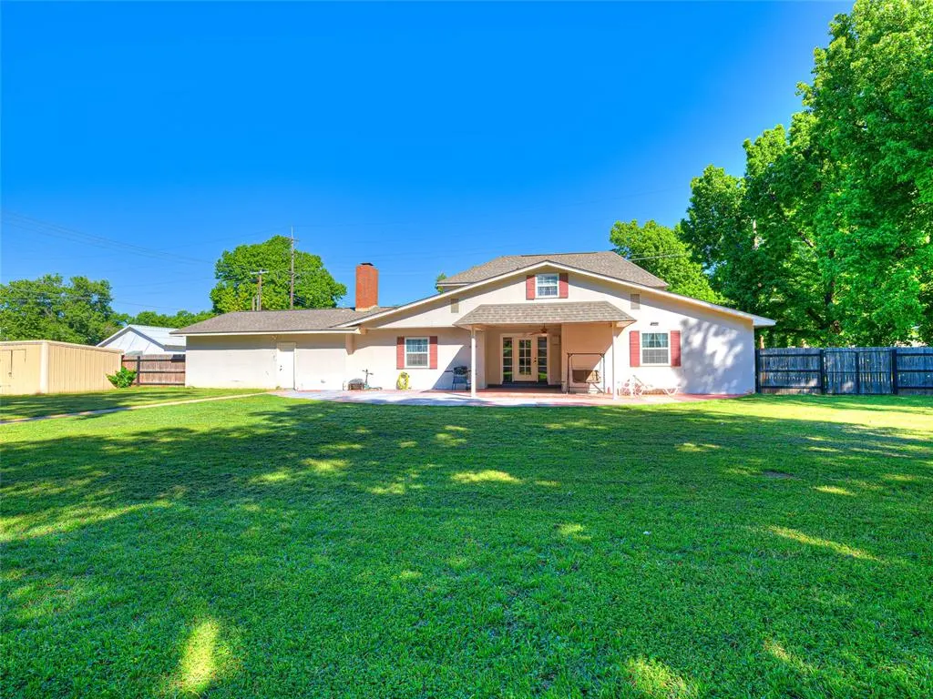 Photo 46 — 518 E Bradley Avenue, Pauls Valley, OK 73075