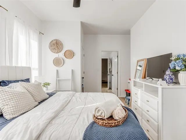 Photo 8 — 901 NW 30th Street, Oklahoma City, OK 73118