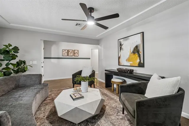 Photo 7 — 6409 N Ann Arbor Terrace, Oklahoma City, OK 73132
