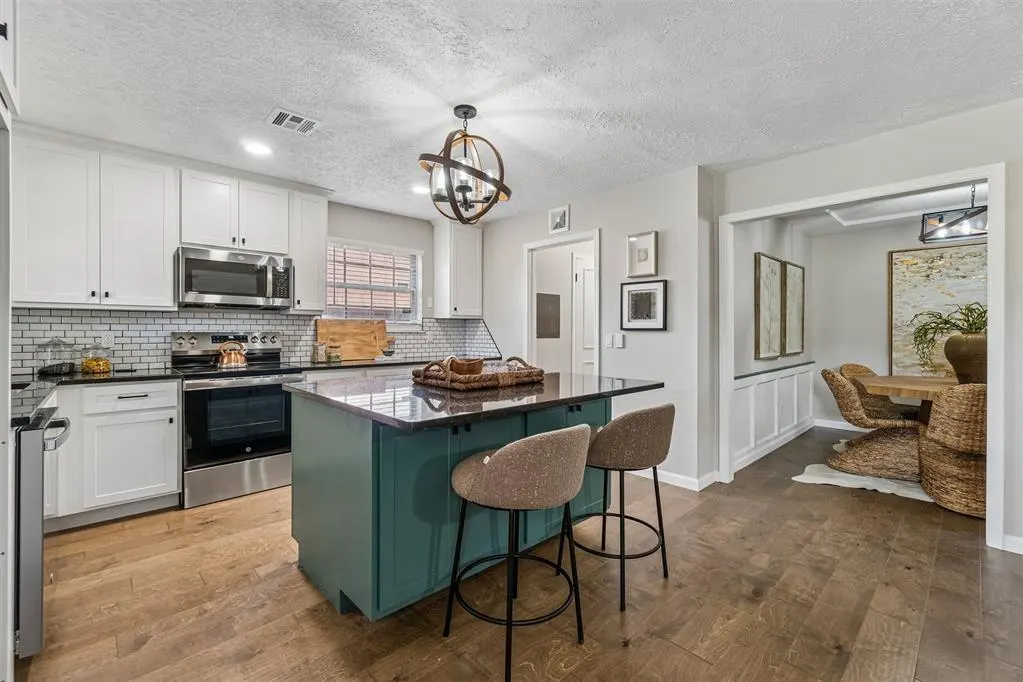 Photo 13 — 6409 N Ann Arbor Terrace, Oklahoma City, OK 73132