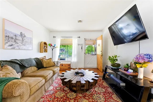 Photo 4 — 5615 N Military Avenue, Oklahoma City, OK 73118