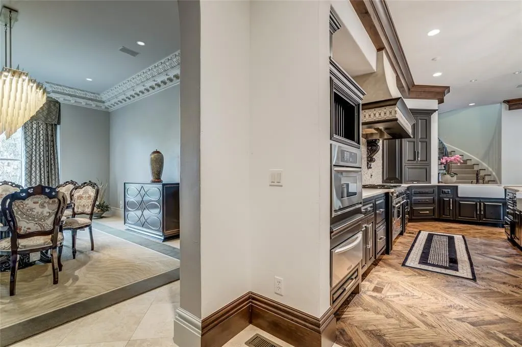 Photo 17 — 5701 Mistletoe Court, Oklahoma City, OK 73142