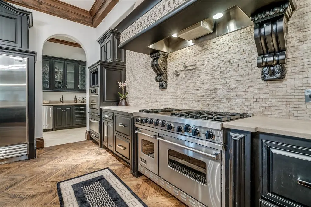 Photo 19 — 5701 Mistletoe Court, Oklahoma City, OK 73142