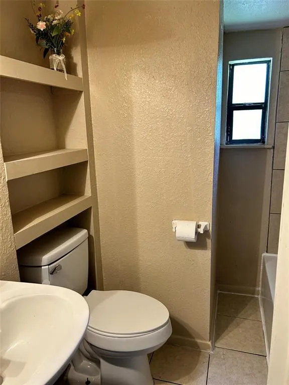 Photo 7 — 15 N Street, Ardmore, OK 73401