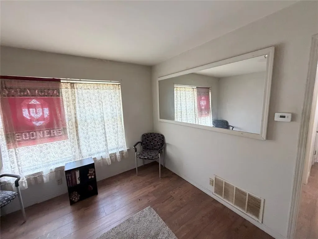 Photo 9 — 3540 SW 40th Street, Oklahoma City, OK 73119