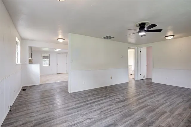 Photo 8 — 1013 N Carr Drive, Newcastle, OK 73065