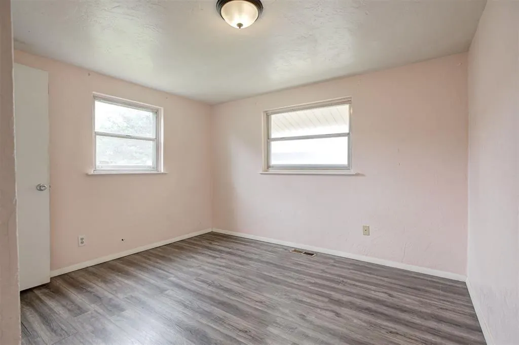 Photo 18 — 1013 N Carr Drive, Newcastle, OK 73065