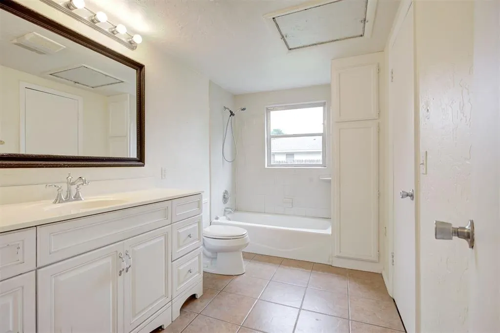 Photo 21 — 1013 N Carr Drive, Newcastle, OK 73065
