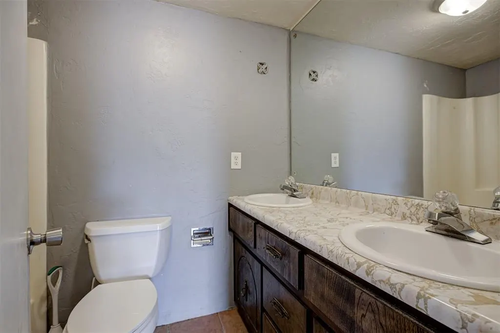 Photo 26 — 1013 N Carr Drive, Newcastle, OK 73065