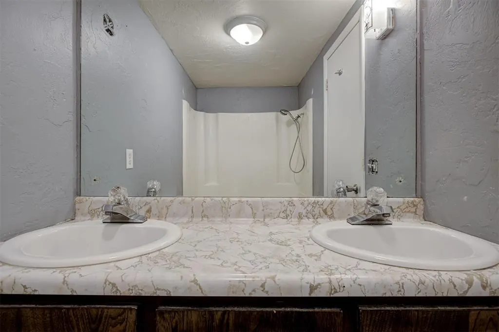 Photo 28 — 1013 N Carr Drive, Newcastle, OK 73065