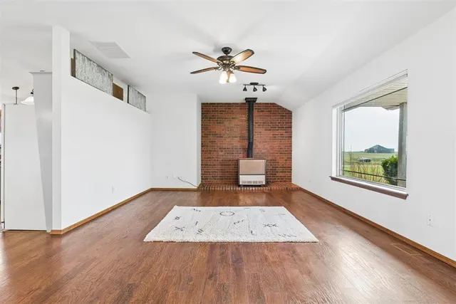 Photo 7 — 503 Moffat Road NE, Piedmont, OK 73078