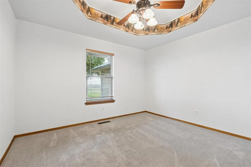 Photo 20 — 503 Moffat Road NE, Piedmont, OK 73078