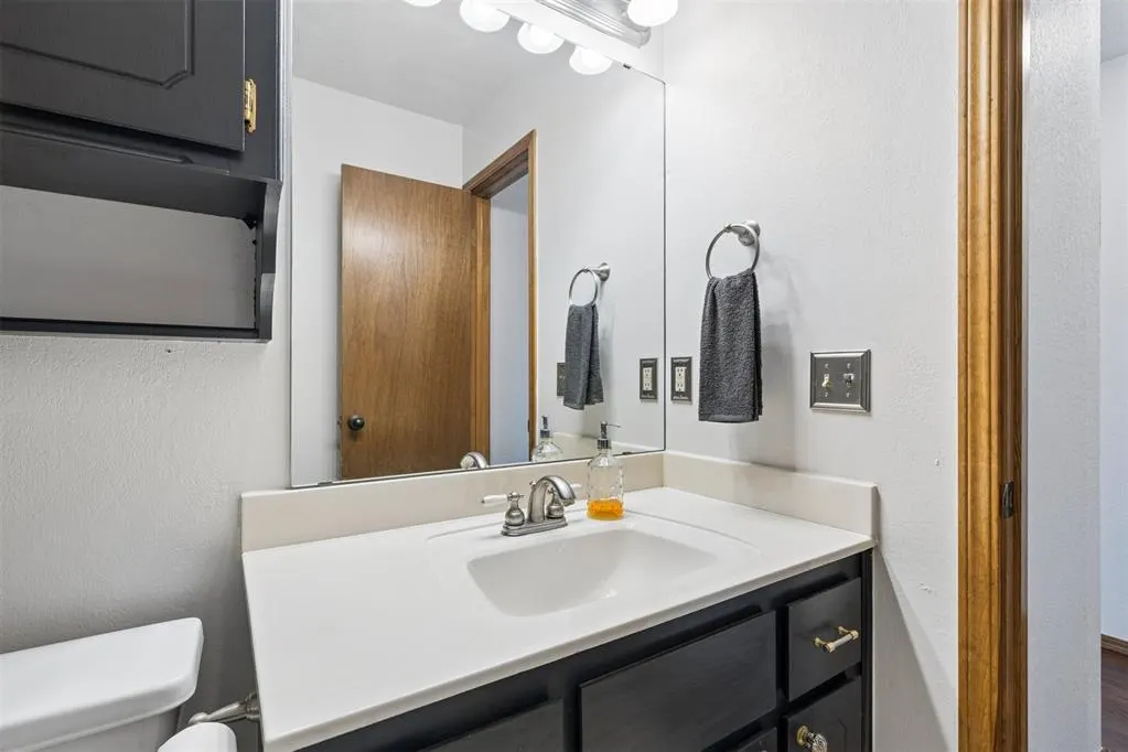 Photo 25 — 503 Moffat Road NE, Piedmont, OK 73078