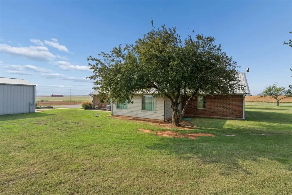 Photo 37 — 503 Moffat Road NE, Piedmont, OK 73078