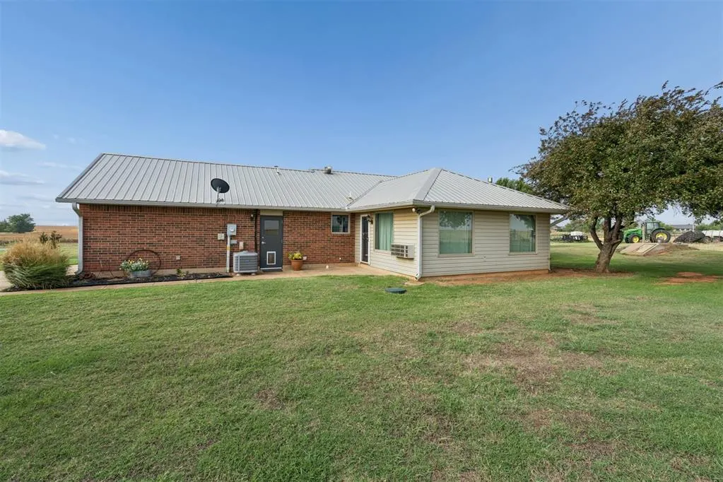 Photo 38 — 503 Moffat Road NE, Piedmont, OK 73078