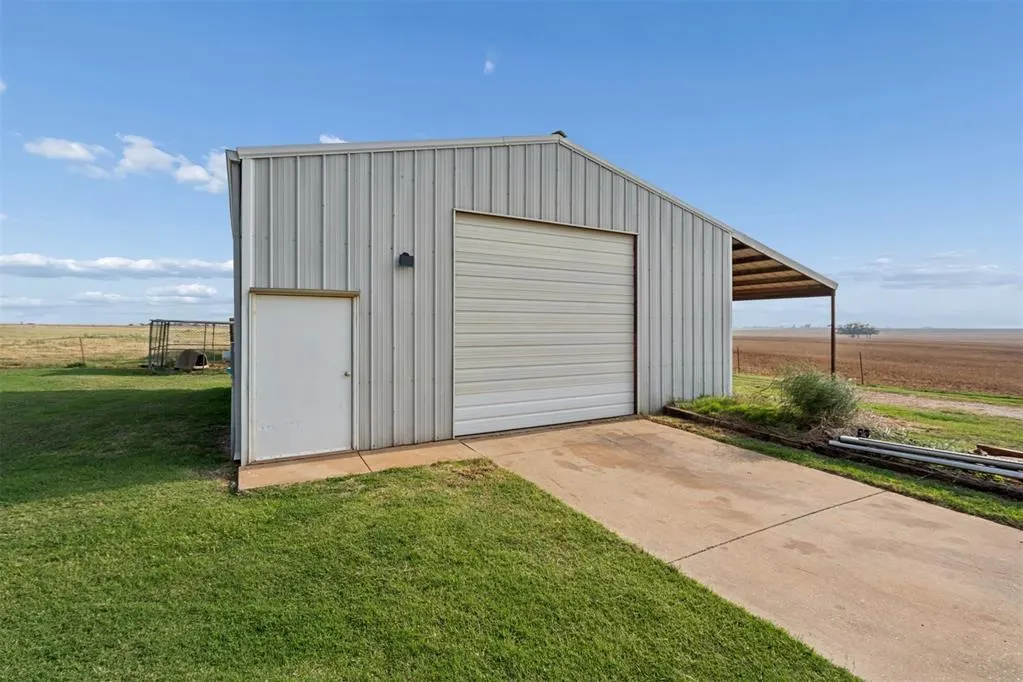Photo 42 — 503 Moffat Road NE, Piedmont, OK 73078
