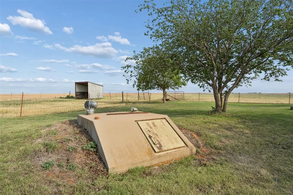 Photo 45 — 503 Moffat Road NE, Piedmont, OK 73078