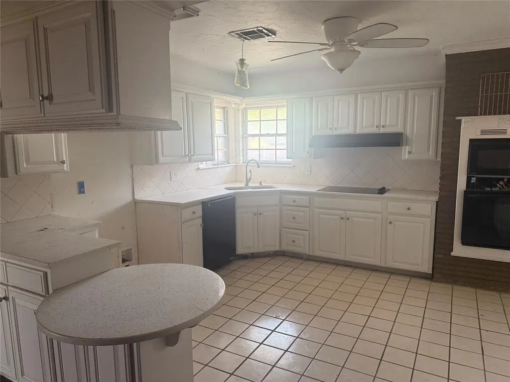 Photo 6 — 3225 N Glenhaven Drive, Midwest City, OK 73110