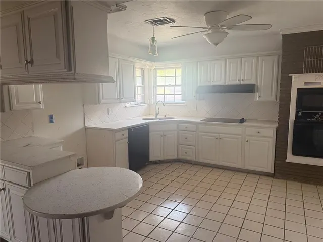 Photo 6 — 3225 N Glenhaven Drive, Midwest City, OK 73110