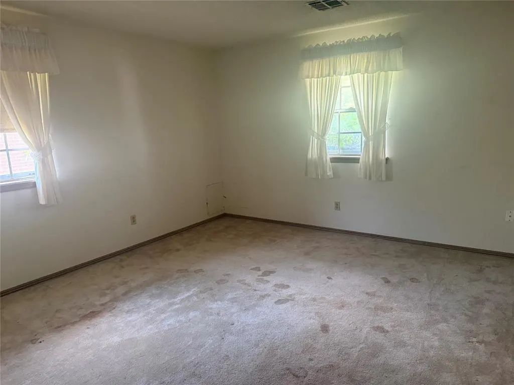 Photo 10 — 3225 N Glenhaven Drive, Midwest City, OK 73110