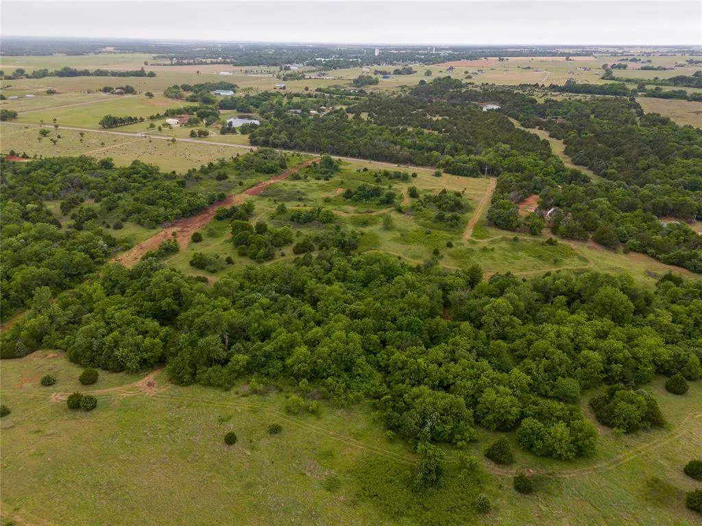 Photo 43 — 8416 N May Avenue, Crescent, OK 73028