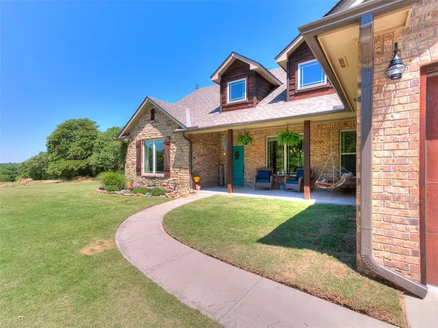 Photo 3 — 4701 S Henney Road, Choctaw, OK 73020