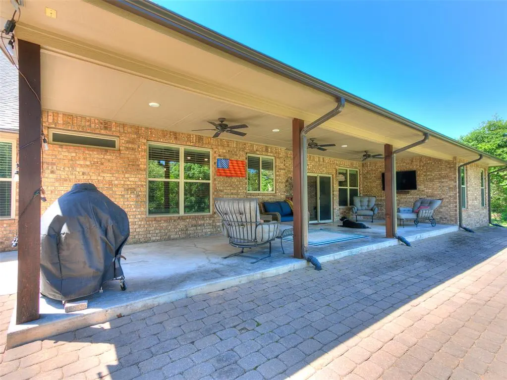 Photo 6 — 4701 S Henney Road, Choctaw, OK 73020