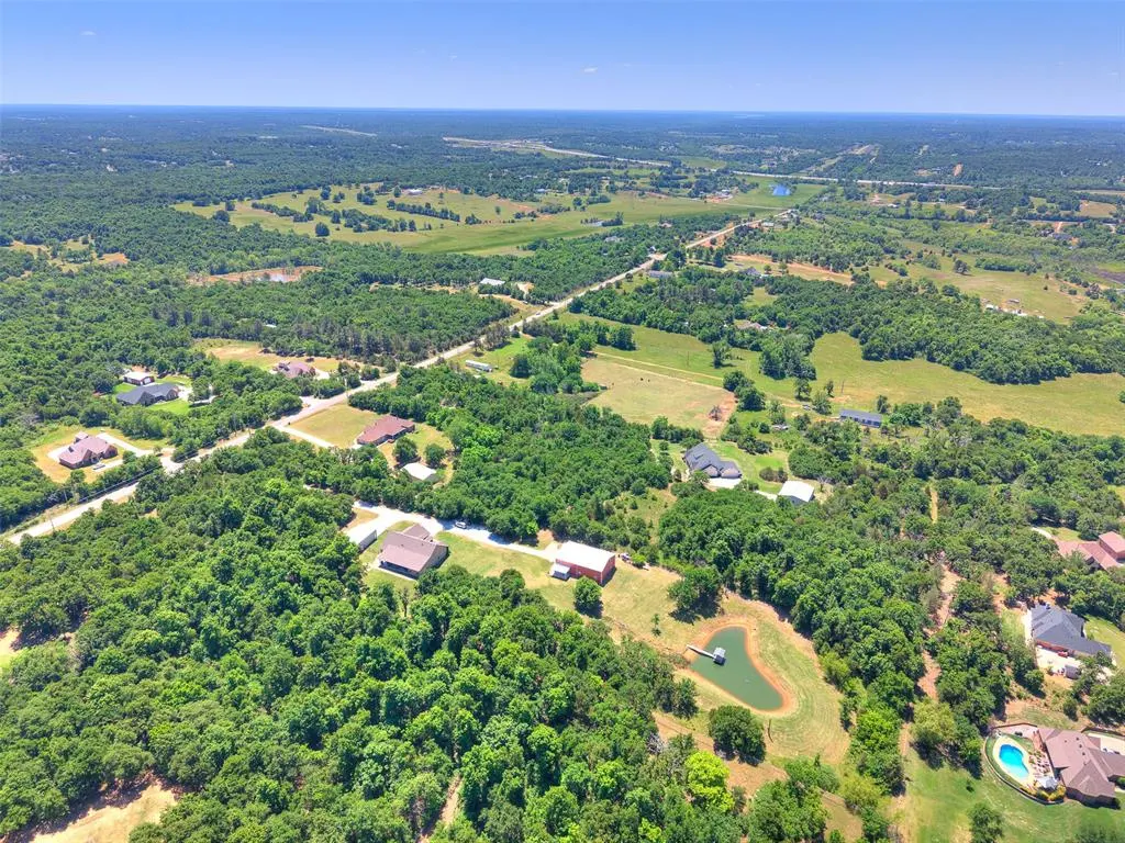 Photo 14 — 4701 S Henney Road, Choctaw, OK 73020