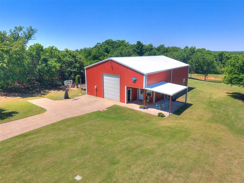 Photo 15 — 4701 S Henney Road, Choctaw, OK 73020