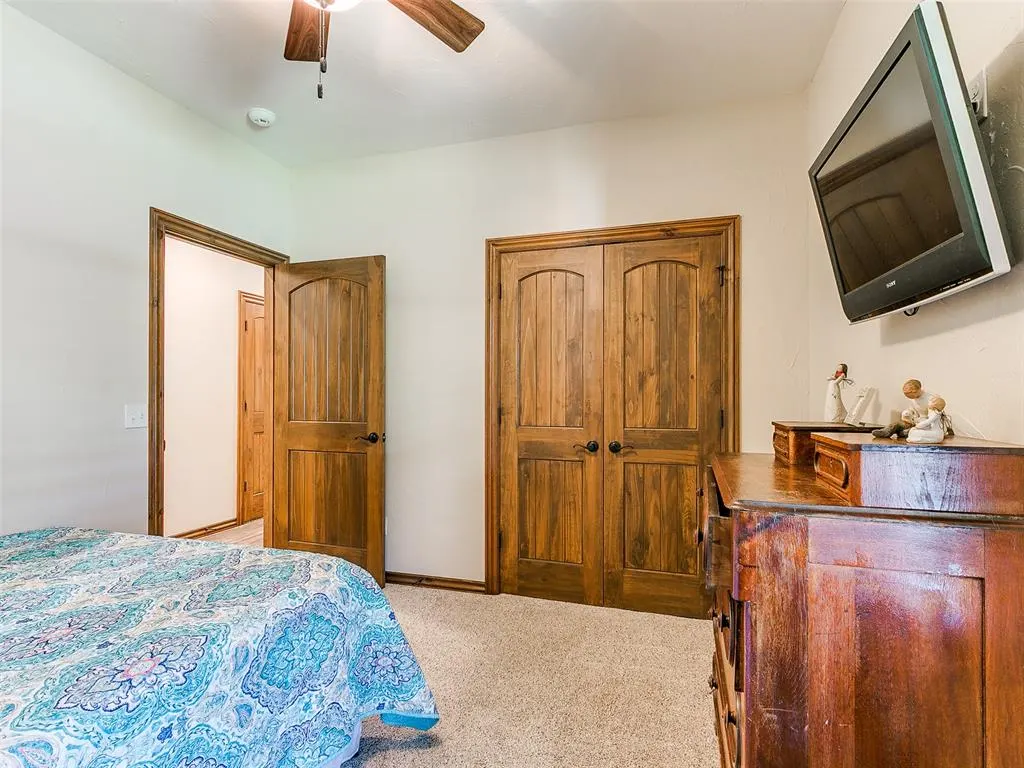 Photo 18 — 4701 S Henney Road, Choctaw, OK 73020