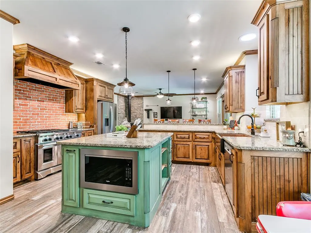 Photo 27 — 4701 S Henney Road, Choctaw, OK 73020