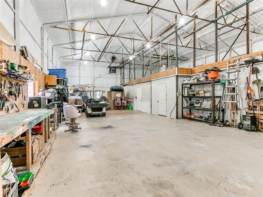 Photo 49 — 4701 S Henney Road, Choctaw, OK 73020