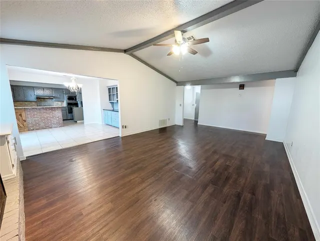 Photo 3 — 1116 NE 4th Street, Moore, OK 73160