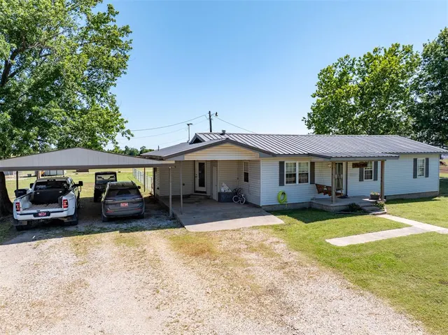 Photo 3 — 360013 E 1010 Road, Paden, OK 74860