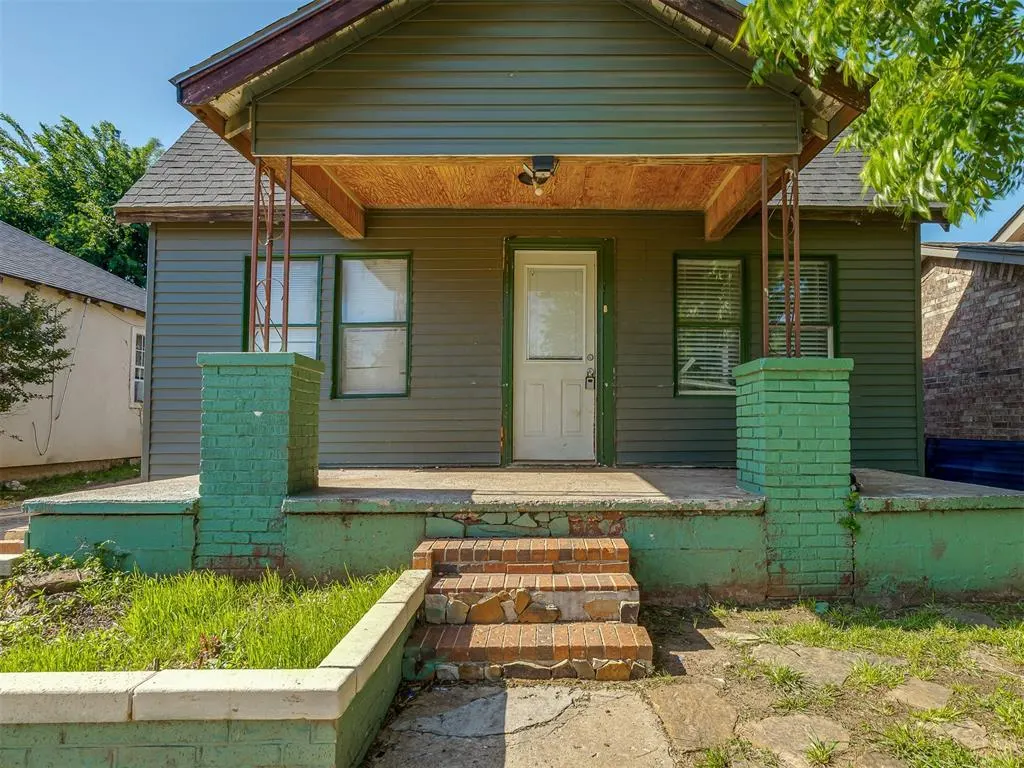 Photo 2 — 1426 SW 28th Street, Oklahoma City, OK 73108