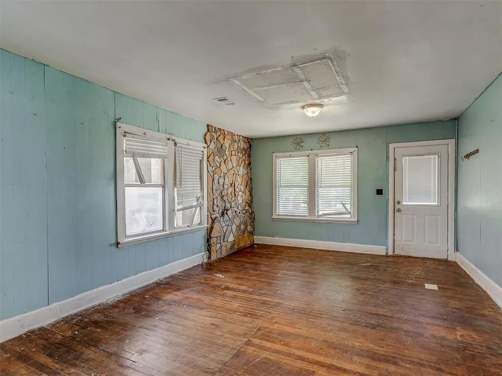 Photo 8 — 1426 SW 28th Street, Oklahoma City, OK 73108